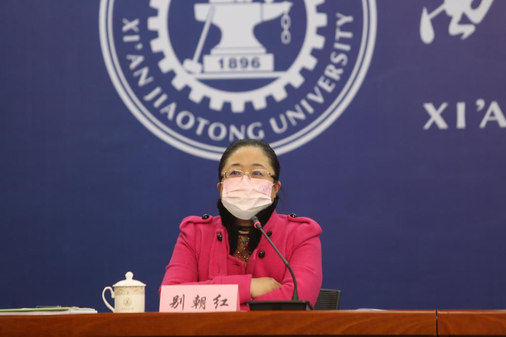 半岛体育【科技自立自强】国家重点研发计划“紫外光电子谱分析仪研制与应用”项目启动暨实施方案论证会召开(图3) 半岛体育【科技自立自强】国家重点研发计划“紫外光电子谱分析仪研制与应用”项目启动暨实施方案论证会召开(图3)