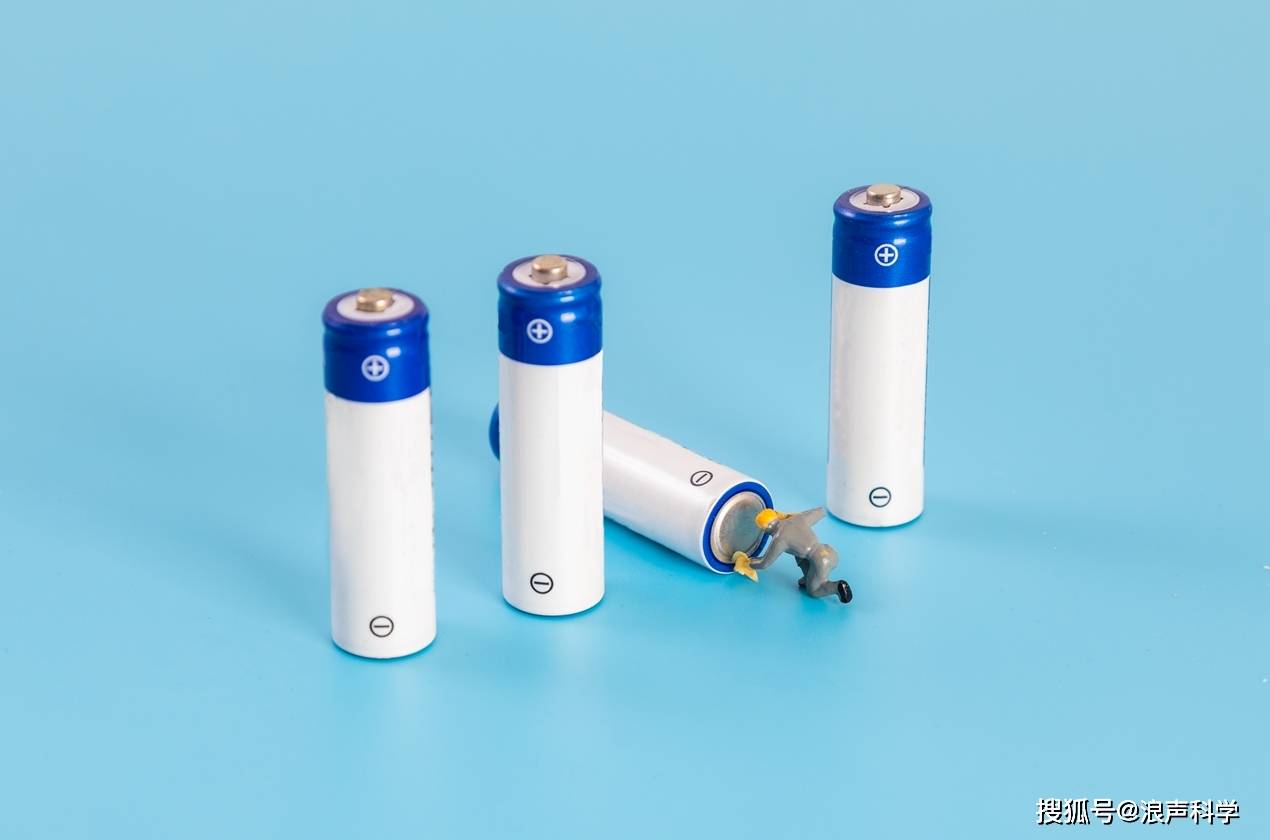 半岛体育常用的电池材料分析机器——XRD(图1) 半岛体育常用的电池材料分析机器——XRD(图1)
