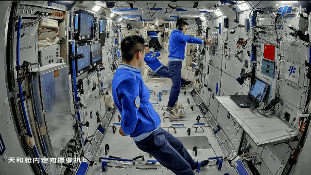 看图半岛体育说话你知道航天员在做什么吗?(下)(图3) 看图半岛体育说话你知道航天员在做什么吗?(下)(图3)
